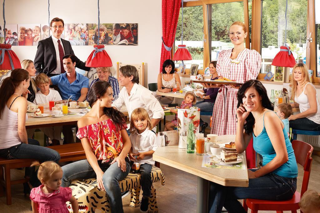 Landzeit Motor-Hotel Mondsee Eksteriør billede